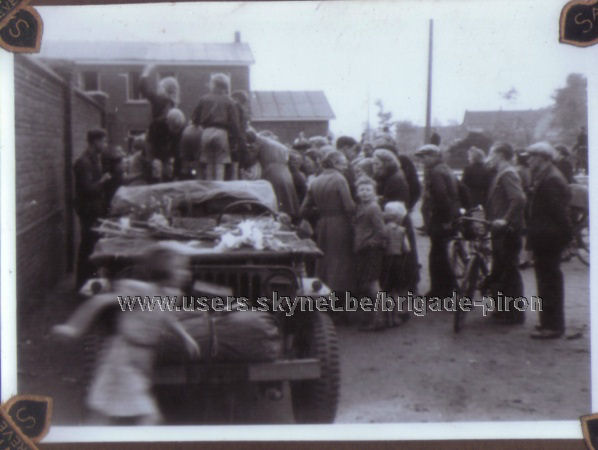 Août 1944. Normandie. La jeep des Wincklers de la Troop 2